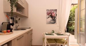 Russomanno Apartments