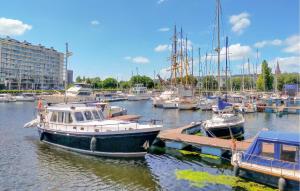 Cozy Apartment In Oostende With Wifi