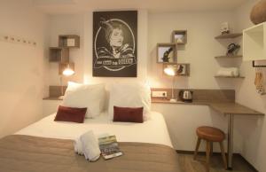 Hotels Hotel Arc-En-Ciel Colmar Contact Hotel : photos des chambres