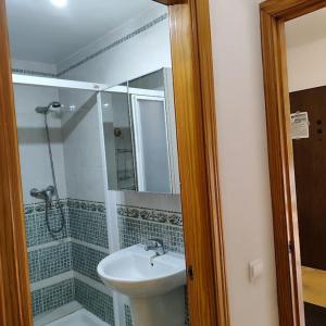 Magnificent ground floor with views - B