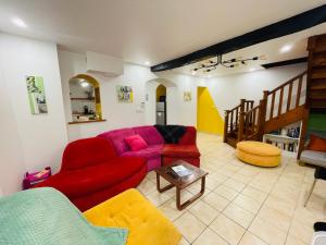 Maisons de vacances Au 81 - maison de ville a louer : photos des chambres