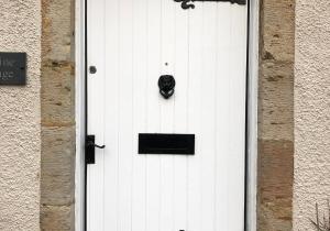 Jasmine Cottage, sleeps 6 near Elie, with garden