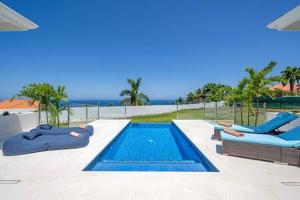 Hospitality Expert Eden 7BR Pools Beach