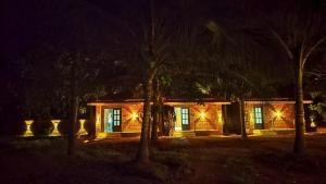 Saka kadams home stay