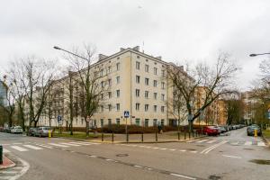 Warsaw Concierge Polin II