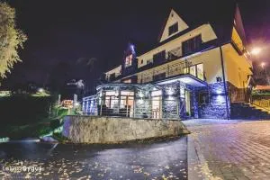 Hotel Karolek - 别尔斯克-比亚拉