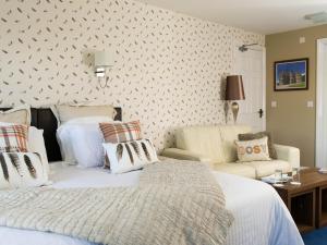 Superior Double Room room in Battlesteads