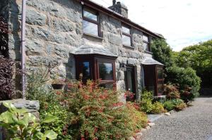 Henborth Mawr Cottage in Talybont
