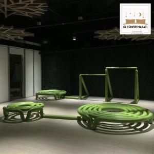 Muji KLTower Makati - Greenbelt - with Pool Access