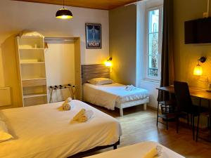Hotels Hotel & Restaurant Le Patio VICHY : photos des chambres