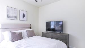 Landing Modern Apartment with Amazing Amenities (ID9136X49)