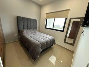 Ferrara Mazatlan cerca Del Mar