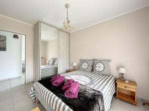 Nice family apartment close to the beach