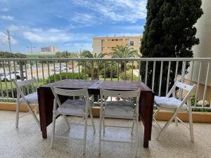Nice family apartment close to the beach