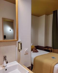 Hotels Hotelo Lyon Ainay : photos des chambres