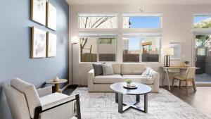 Landing Modern Apartment with Amazing Amenities (ID8267X35)