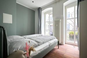 Central Apartment - Linienstraße
