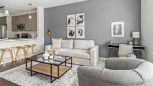 Landing Modern Apartment with Amazing Amenities (ID1267X878)