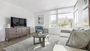 Landing Modern Apartment with Amazing Amenities (ID1209X860)