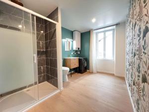 Appartements LA FEUILLERAIE N2-Standingappart-Wifi-Proche ville : photos des chambres
