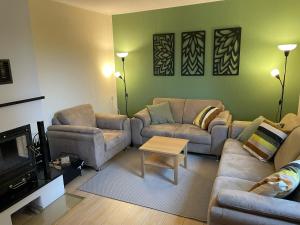 Ferienhaus zum Glück, mit Pool und Kamin