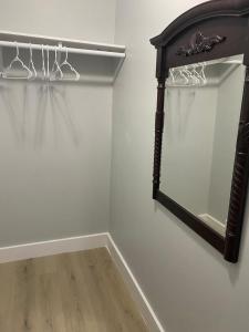 King Suite 8Mins to Newark Airport