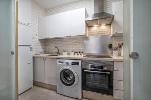 Apto Vallellano junto al casco histórico & Parking incluido