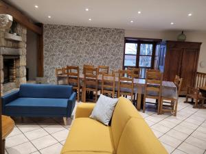Maisons de vacances Gite du platane : photos des chambres