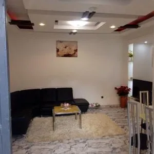 Chic Appart au cœur de Douala Bonamoussadi - Limbe