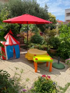 Family Apartments Vesna- 100 m Beach -Center Crikvenica 