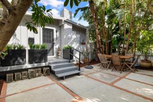 Charming Zen Venice Beach 3BR Home wPatio & WD