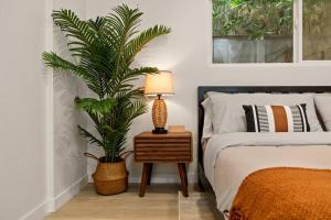 Charming Zen Venice Beach 3BR Home wPatio & WD