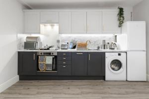 WhiskAwayStays - Victoria House - Apartment 5