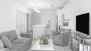 Landing Modern Apartment with Amazing Amenities (ID1011X798)
