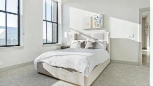 Landing Modern Apartment with Amazing Amenities (ID6802X67)