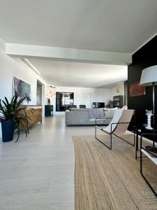 Luxury Penthouse In City Center