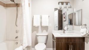 Landing Modern Apartment with Amazing Amenities (ID7806X48)