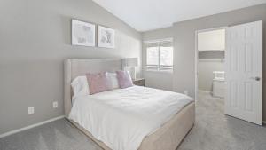 Landing Modern Apartment with Amazing Amenities (ID1009X961)