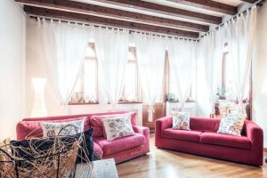 Loft overlooking the old town .