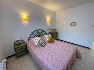Maisons de vacances Maison T4 lumineuse avec jardin, a 10 min des Thermes, classee 3 etoiles, centre-ville de Balaruc-les-Bains - FR-1-503-164 : photos des chambres