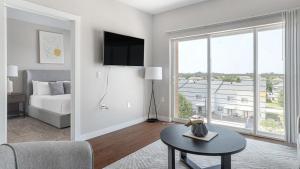 Landing Modern Apartment with Amazing Amenities (ID1254X737)