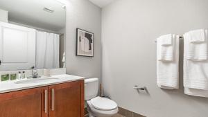 Landing Modern Apartment with Amazing Amenities (ID7618X93)