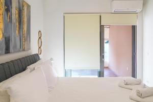 Aeri Home - At Nea Chora beach w. Parking included