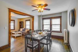 Cozy Minneapolis Apartment, 1 Mi to Downtown! - Calhoun Beach