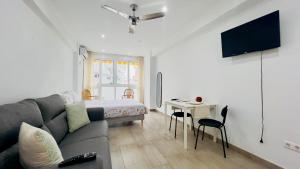 Central Beach & Pool Studio - South Costa, Nerja