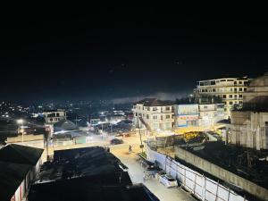 Urban Haven -Entire Apartment