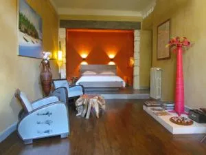 Bohobé Naboty - 罗克莫尔