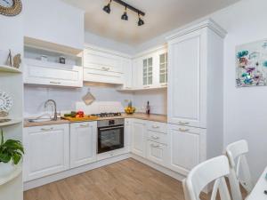 Stylish villa with swimming pool and garden