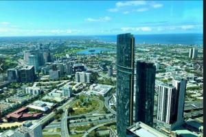 Sky High Luxury, Panoramic Views