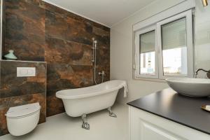 Seaside luxury villa with a swimming pool Sukosan, Zadar - 22250